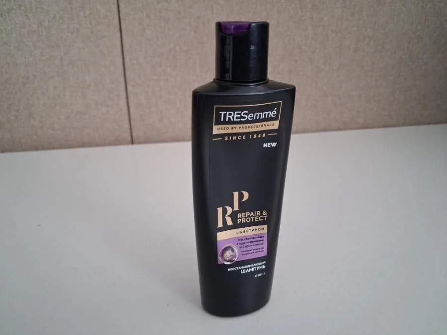 Shampoo pullo