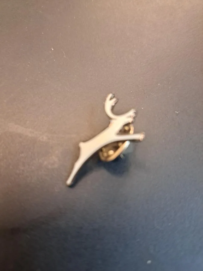 Broche sur le thème du renne