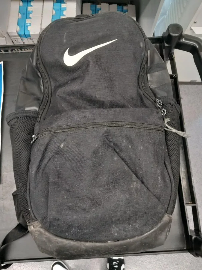 Schwarzer Rucksack