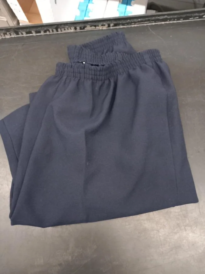 Dunkelblaue Hose