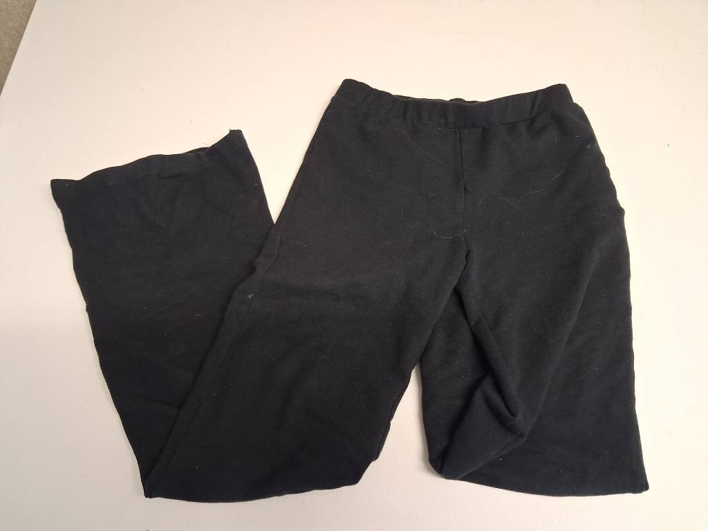 Legginsit